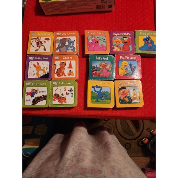 LOT OF Baby Einstein Block Books 6  & 7 Sesame Block Books Pre-owned - Picture 4 of 5